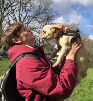 There's a professional dog walker's boyfriend, girl: every day a surprise