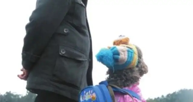 The little girl in fashion has a high return rate