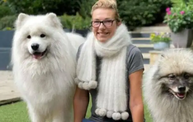 An English woman makes a one-and-a-half-metre scarf out of dog hair
