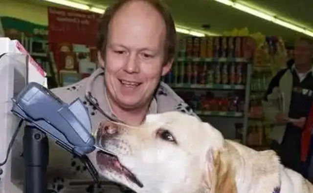 DOGS LEARN TO READ MEDICAL RECORDS, USE HUMAN SKILLS LIKE ATMS, ALL BECAUSE THEY LOVE THEIR MASTER
