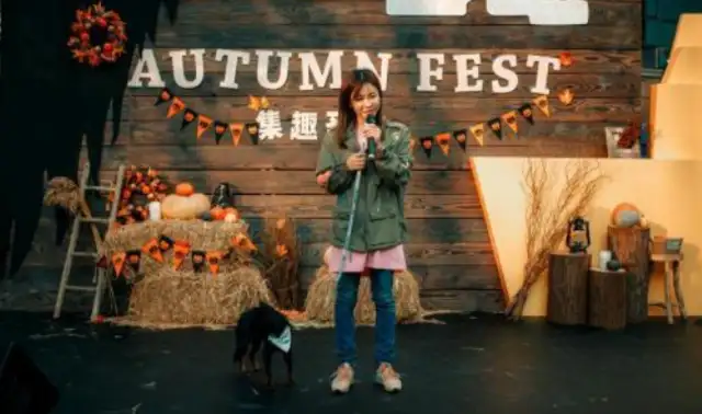 I made a "teacher" for pets: it's more like adjusting people than adjusting dogs