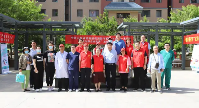 "Healthy canine, rabies prevention" public service is available in the community - the first section of the Centre for the Prevention and Control of Animal Epidemics in the province of CCP, "I do things for the masses"