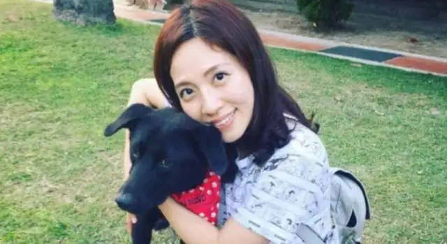 The dog's been strangled for three years. The girl doesn't listen to Dad's advice